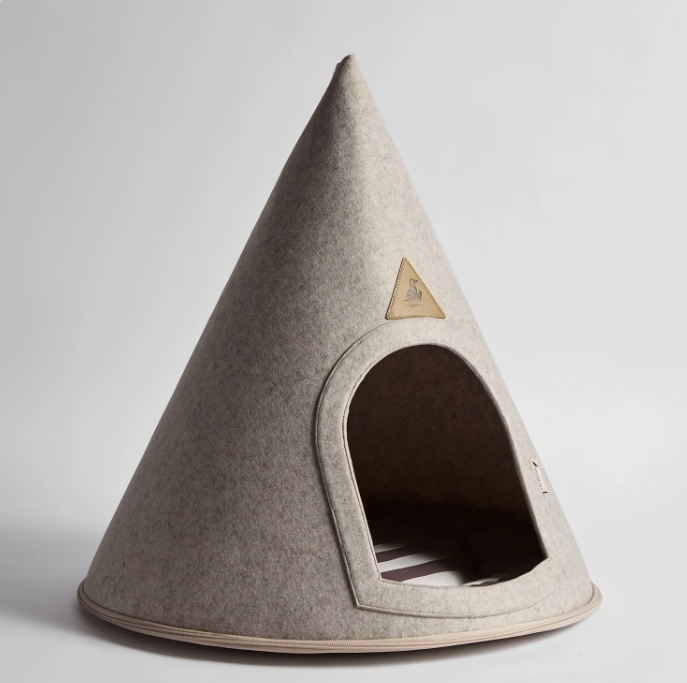 Pet cream cave