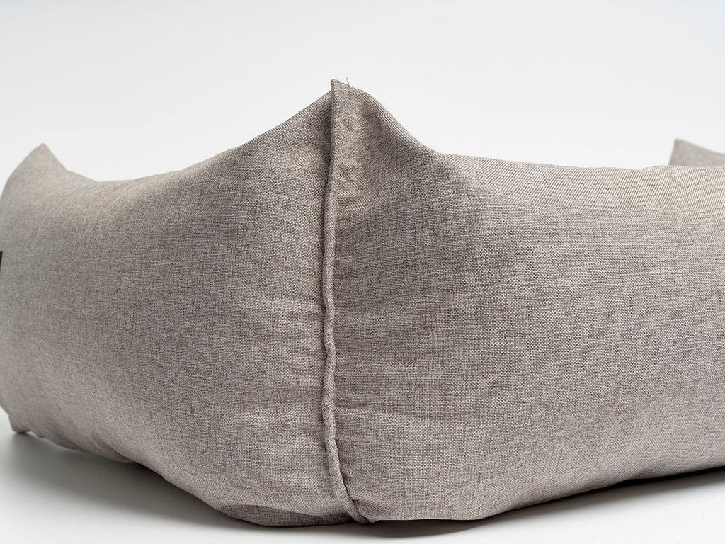 Pillow bed